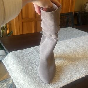 Banana Republic slouch suede boots in taupe. Size 9, like new.